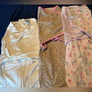 Swaddles
